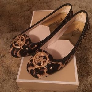 MK Fulton flats! New-never used! Leopard!